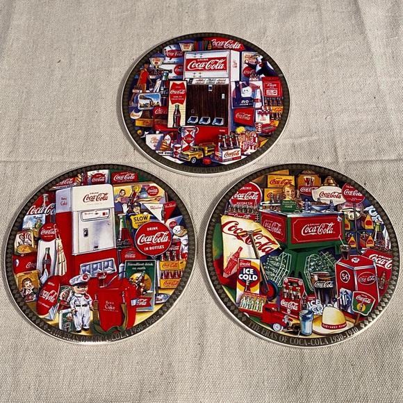 3 The Eras of Coca Cola Coasters 1930 thru 1970 - Picture 2 of 6
